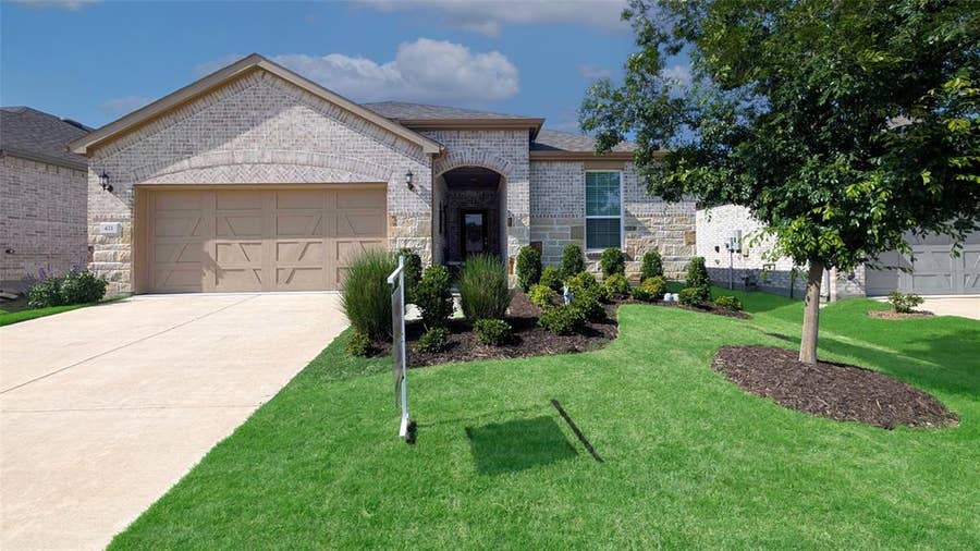 Property photo for 421 Habitat Trail, McKinney, TX