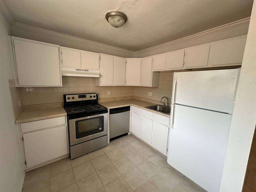 4115 Douglas Avenue, #203, Dallas, TX 75219 4115 Douglas Avenue, #203, Dallas, TX 75219