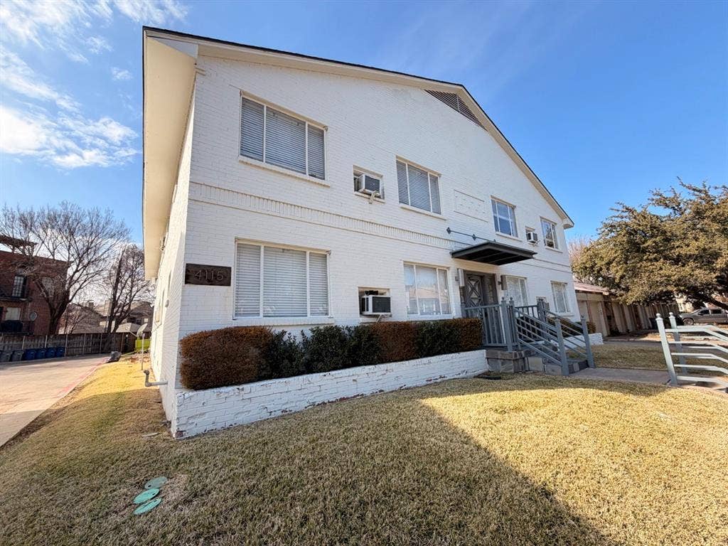4115 Douglas Avenue, #203, Dallas, TX 75219 4115 Douglas Avenue, #203, Dallas, TX 75219