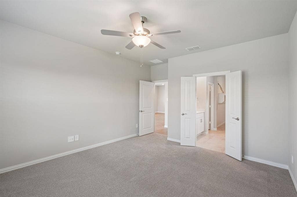 3518 Bridgeport Drive, Farmersville, TX 75442 Photo is not of the actual home, but is an inspirational photo of builder’s model home and may depict options, furnishings, and/or decorator features that are not included.