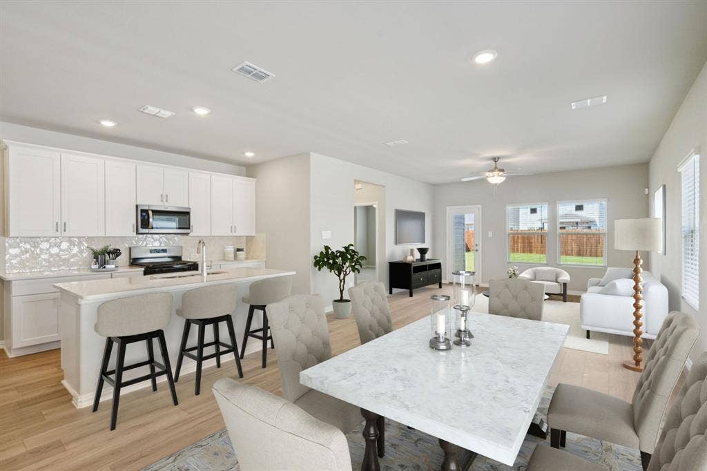 3518 Bridgeport Drive, Farmersville, TX 75442 Photo is not of the actual home, but is an inspirational photo of builder’s model home and may depict options, furnishings, and/or decorator features that are not included.
