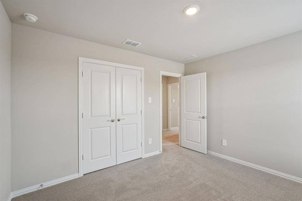 3518 Bridgeport Drive, Farmersville, TX 75442 Photo is not of the actual home, but is an inspirational photo of builder’s model home and may depict options, furnishings, and/or decorator features that are not included.