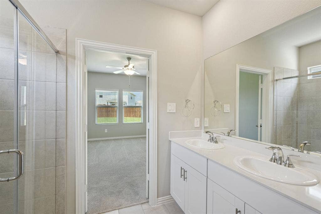 3518 Bridgeport Drive, Farmersville, TX 75442 Photo is not of the actual home, but is an inspirational photo of builder’s model home and may depict options, furnishings, and/or decorator features that are not included.