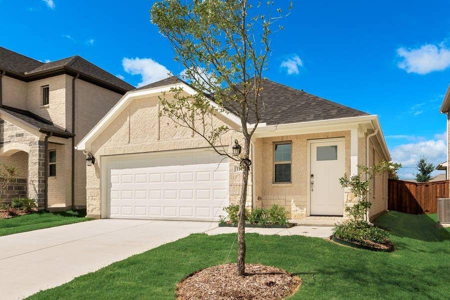 Property photo for 1142 Redcoat Drive, Forney, TX