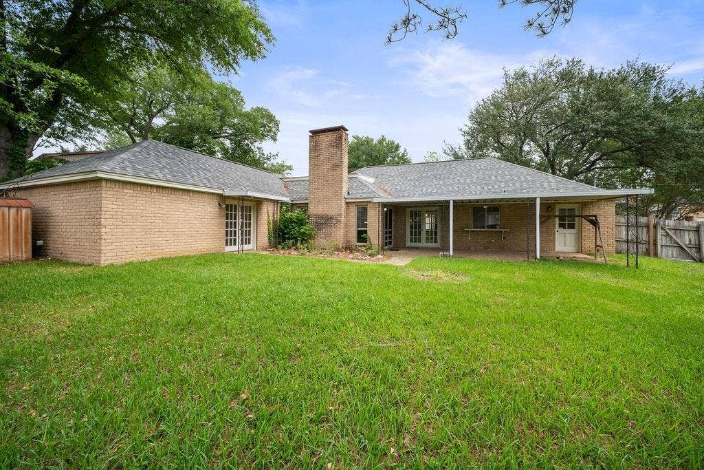 4005 Pollard Drive, Tyler, TX 75701 4005 Pollard Drive, Tyler, TX 75701