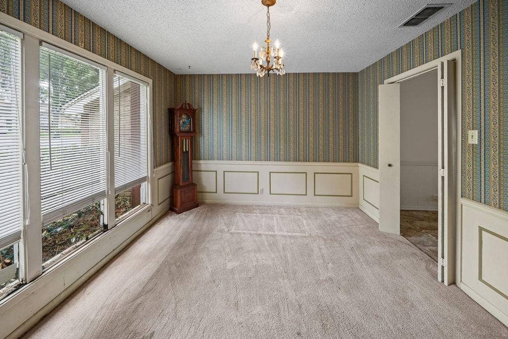 4005 Pollard Drive, Tyler, TX 75701 4005 Pollard Drive, Tyler, TX 75701