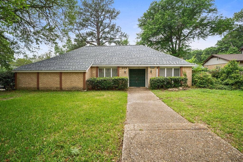 4005 Pollard Drive, Tyler, TX 75701 4005 Pollard Drive, Tyler, TX 75701