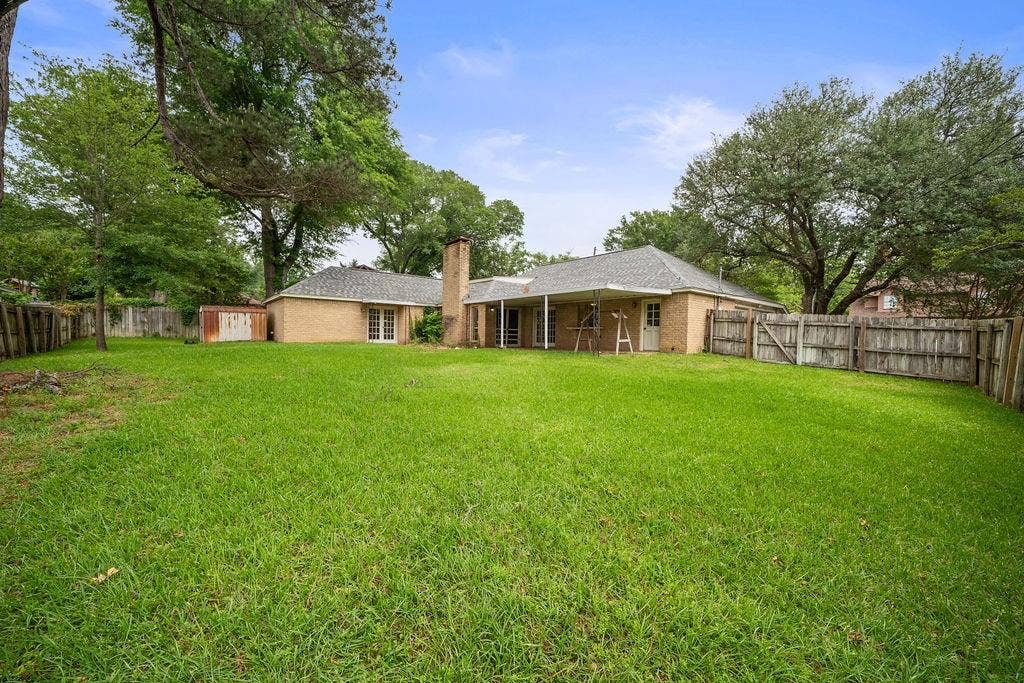 4005 Pollard Drive, Tyler, TX 75701 4005 Pollard Drive, Tyler, TX 75701