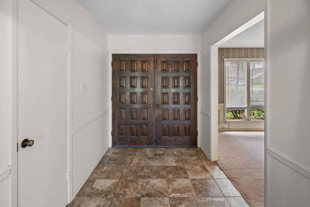 4005 Pollard Drive, Tyler, TX 75701 4005 Pollard Drive, Tyler, TX 75701