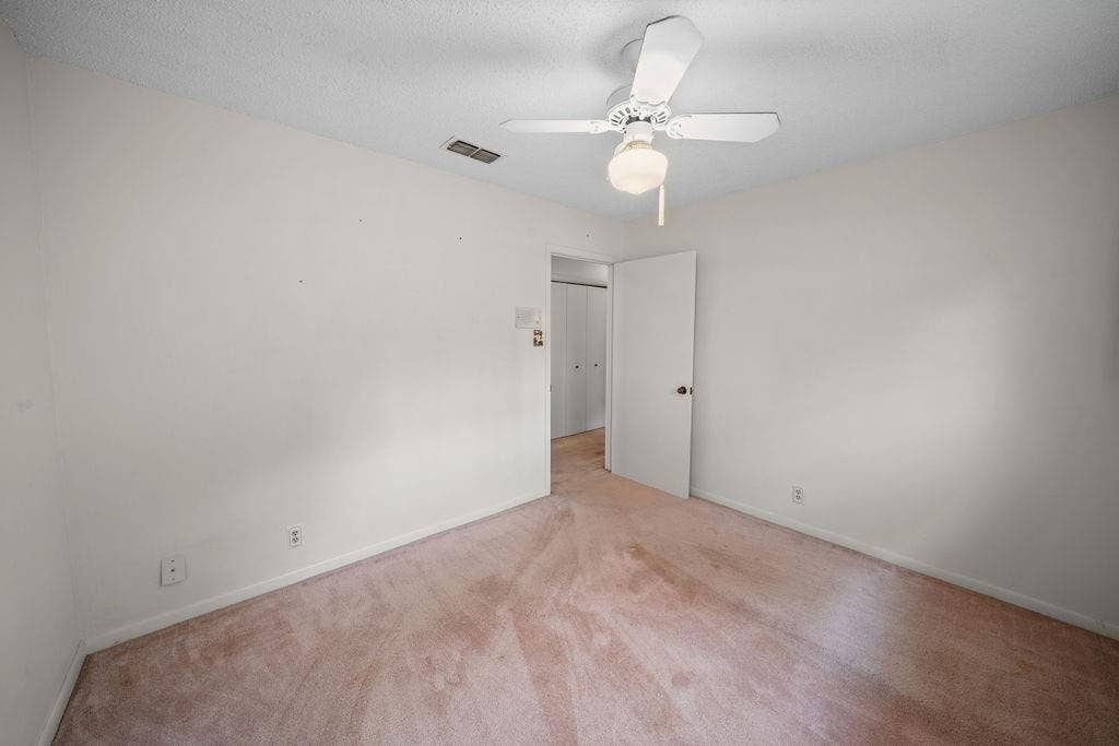 4005 Pollard Drive, Tyler, TX 75701 4005 Pollard Drive, Tyler, TX 75701