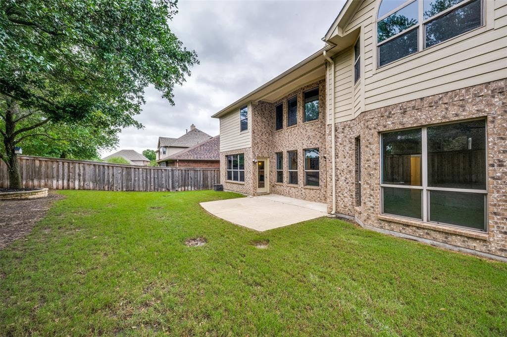 342 Manchester Drive, Roanoke, TX 76262 342 Manchester Drive, Roanoke, TX 76262