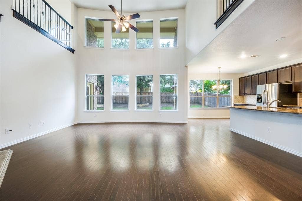 342 Manchester Drive, Roanoke, TX 76262 342 Manchester Drive, Roanoke, TX 76262