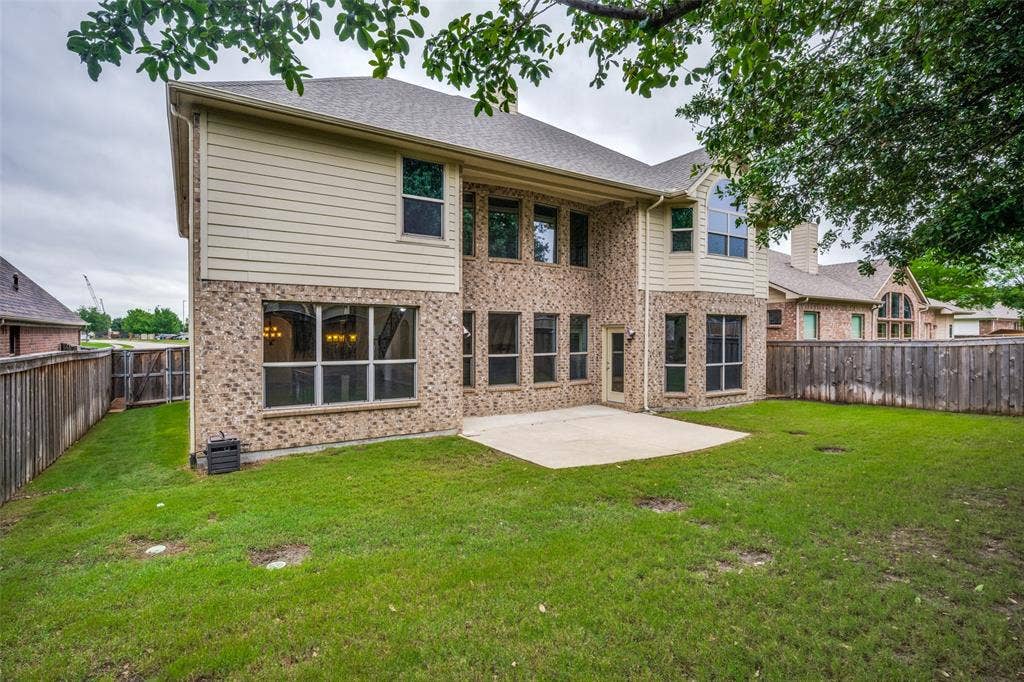 342 Manchester Drive, Roanoke, TX 76262 342 Manchester Drive, Roanoke, TX 76262
