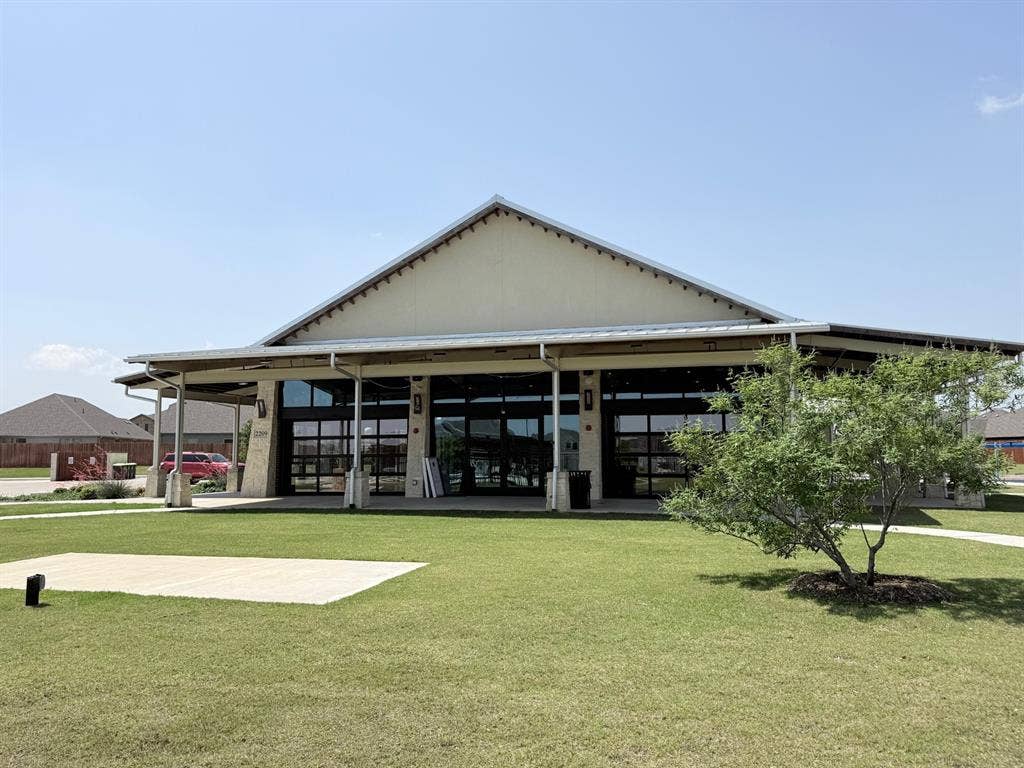 2212 Lacerta Drive, Haslet, TX 76052 2212 Lacerta Drive, Haslet, TX 76052