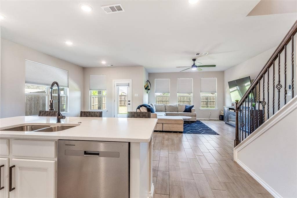 2212 Lacerta Drive, Haslet, TX 76052 2212 Lacerta Drive, Haslet, TX 76052
