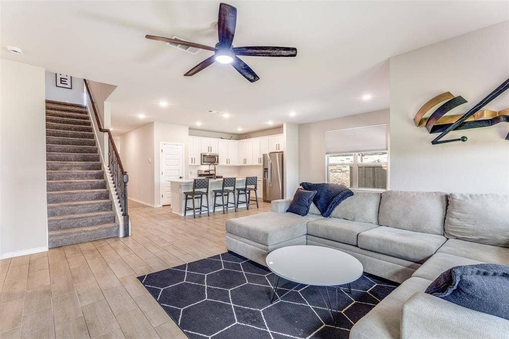 2212 Lacerta Drive, Haslet, TX 76052 2212 Lacerta Drive, Haslet, TX 76052