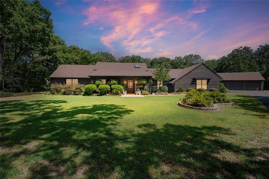 Property photo for 1516 Rancho Road, Quinlan, TX