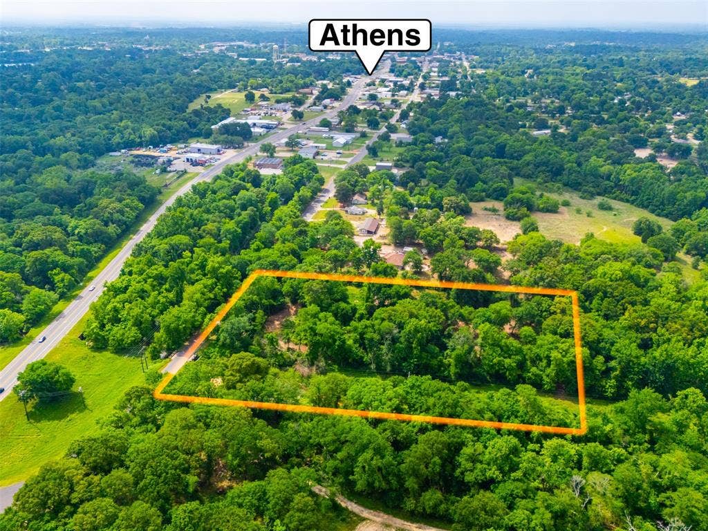 855 N Prairieville Street, Athens, TX 75751 855 N Prairieville Street, Athens, TX 75751