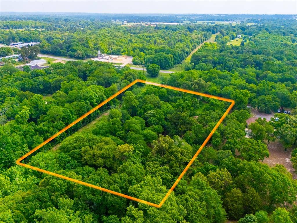 855 N Prairieville Street, Athens, TX 75751 855 N Prairieville Street, Athens, TX 75751
