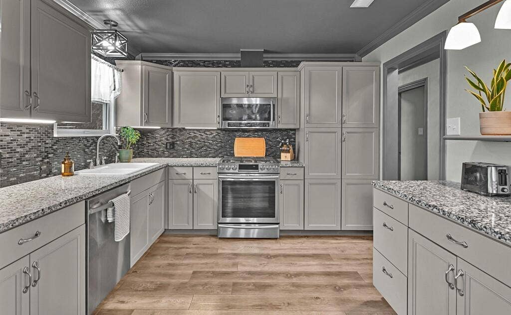 1825 Rambler Drive, Waco, TX 76710 1825 Rambler Drive, Waco, TX 76710