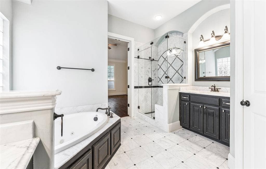 9131 Cochran Bluff Lane, Dallas, TX 75220 Marble tile.