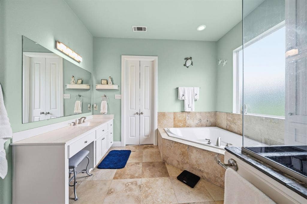9111 Cliffside, Grand Prairie, TX 75104 9111 Cliffside, Grand Prairie, TX 75104