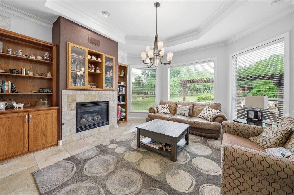9111 Cliffside, Grand Prairie, TX 75104 9111 Cliffside, Grand Prairie, TX 75104