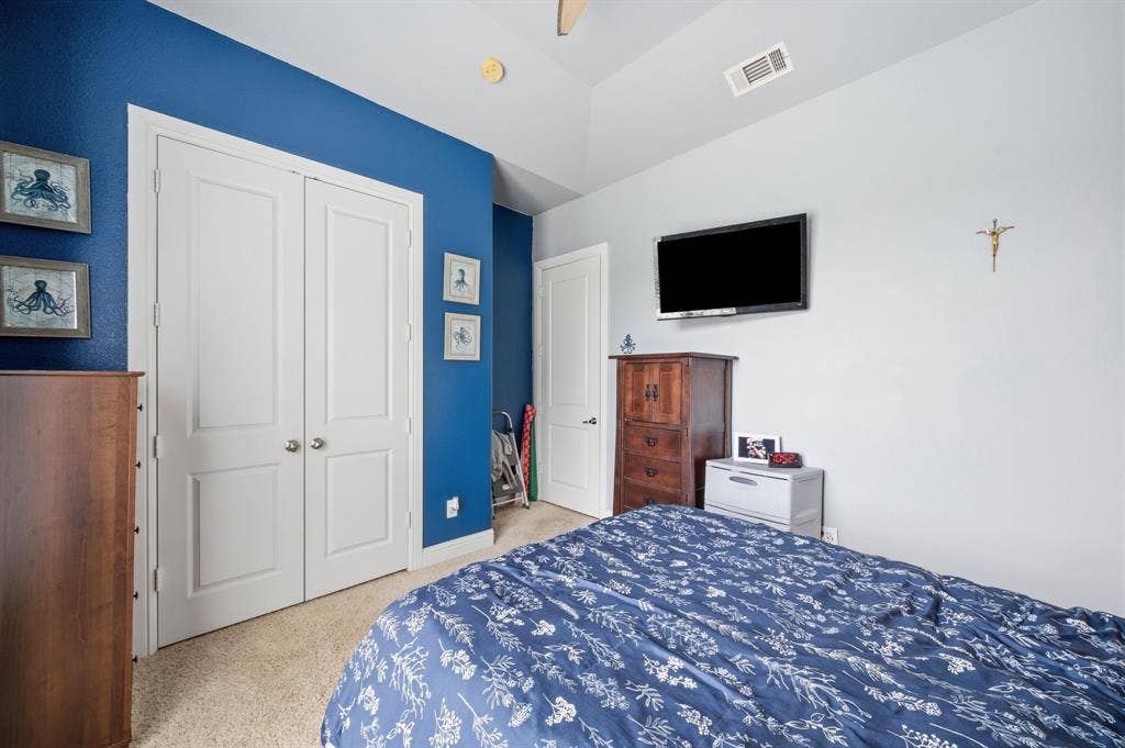 9111 Cliffside, Grand Prairie, TX 75104 9111 Cliffside, Grand Prairie, TX 75104