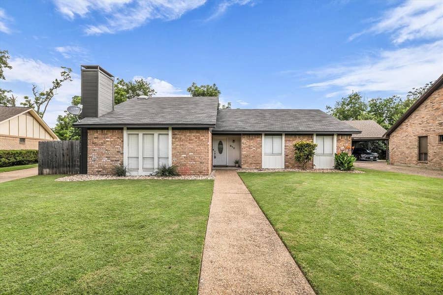 Property photo for 913 Montclair Drive, Waco, TX