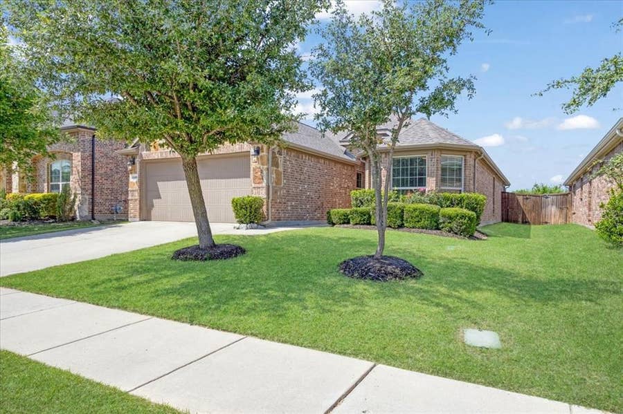 Property photo for 1125 Elizabeth Street, Anna, TX