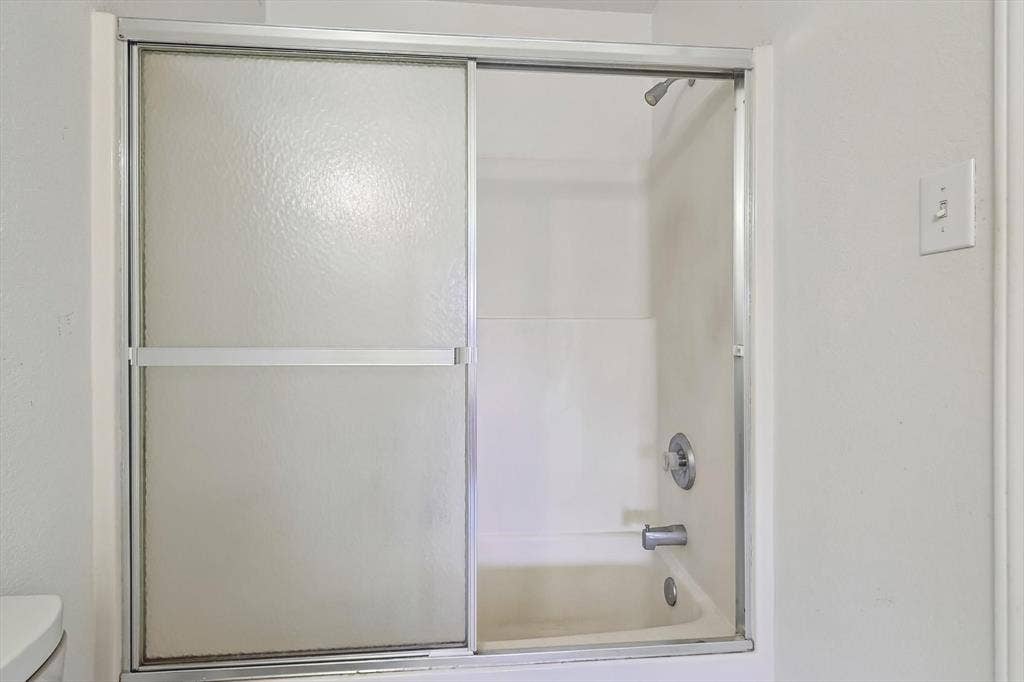 5424 Elk Ridge Drive, Watauga, TX 76137 5424 Elk Ridge Drive, Watauga, TX 76137