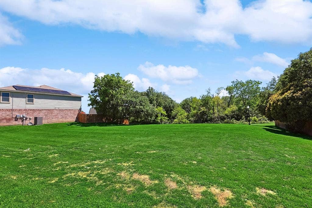 5424 Elk Ridge Drive, Watauga, TX 76137 5424 Elk Ridge Drive, Watauga, TX 76137
