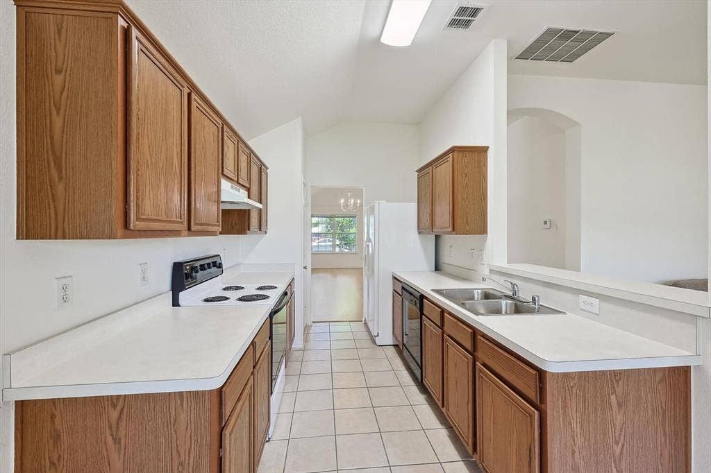 5424 Elk Ridge Drive, Watauga, TX 76137 5424 Elk Ridge Drive, Watauga, TX 76137