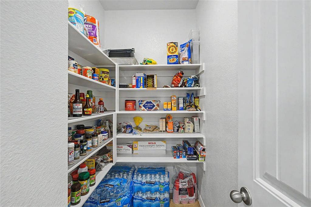 185 Chester Road, Springtown, TX 76082 Image quality insufficient for description
