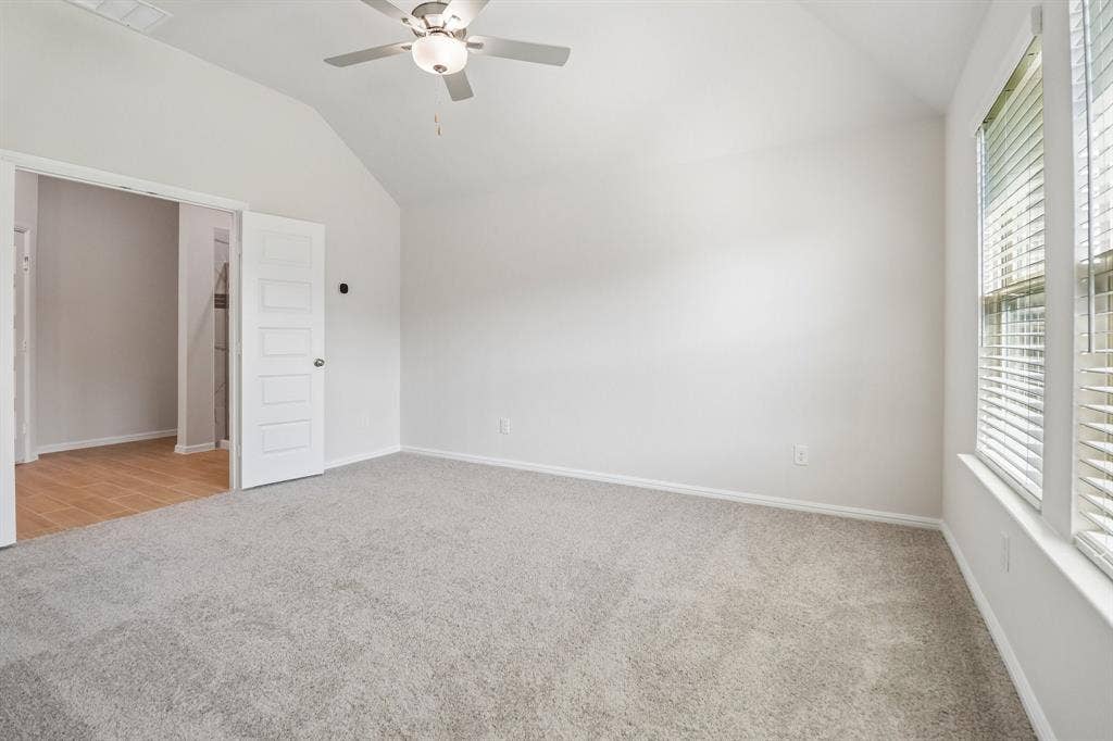 7424 Sunset Valley Lane, Denton, TX 76259