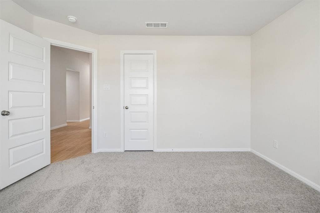 7424 Sunset Valley Lane, Denton, TX 76259