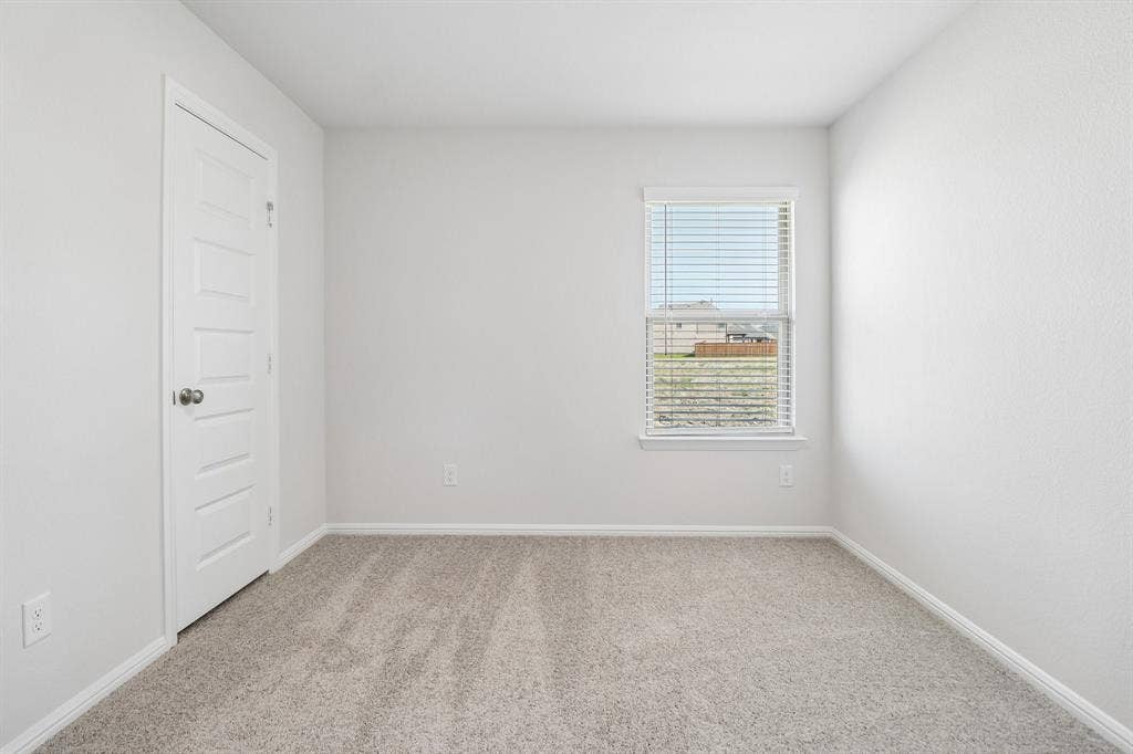 7424 Sunset Valley Lane, Denton, TX 76259