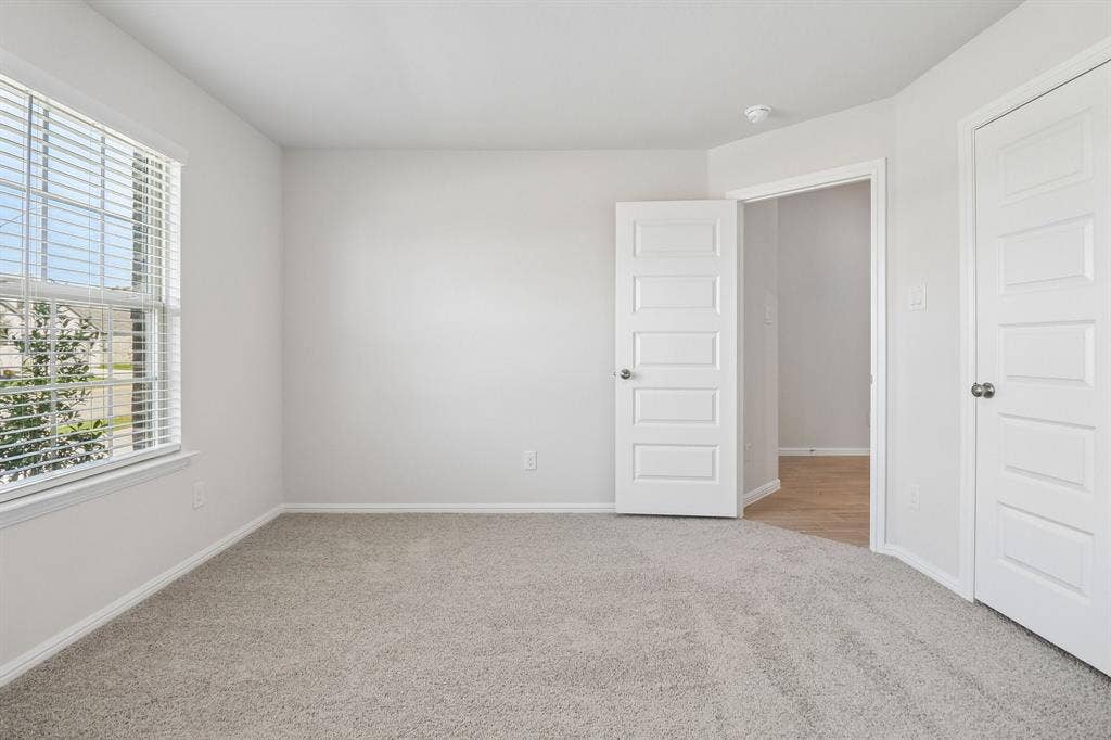 7424 Sunset Valley Lane, Denton, TX 76259