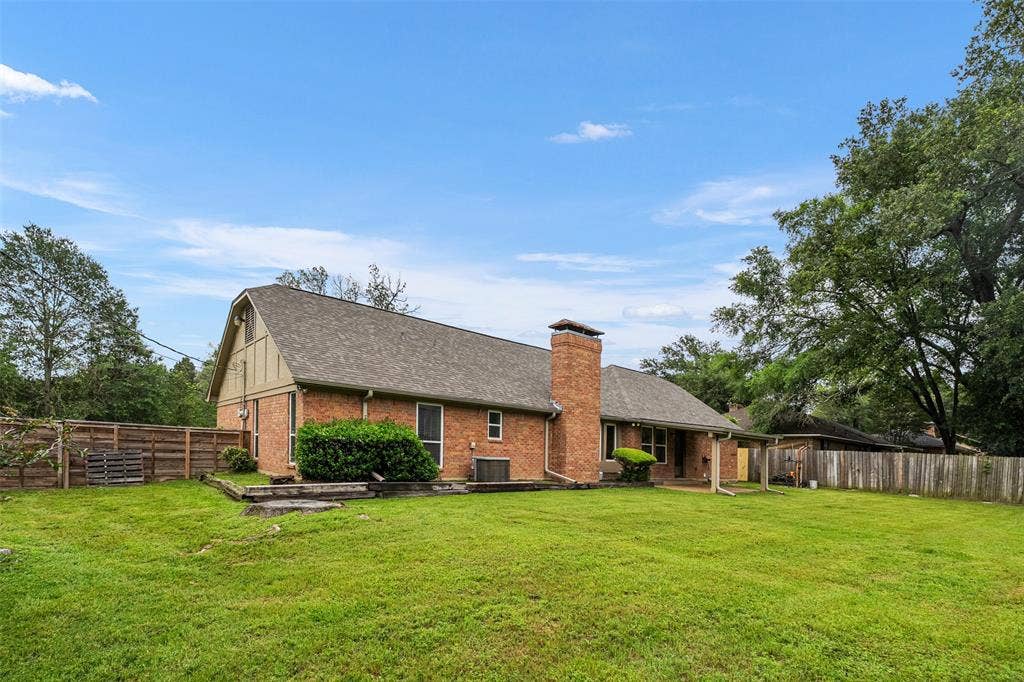 1102 Mill Run Road, Athens, TX 75751 Fenced backyard
