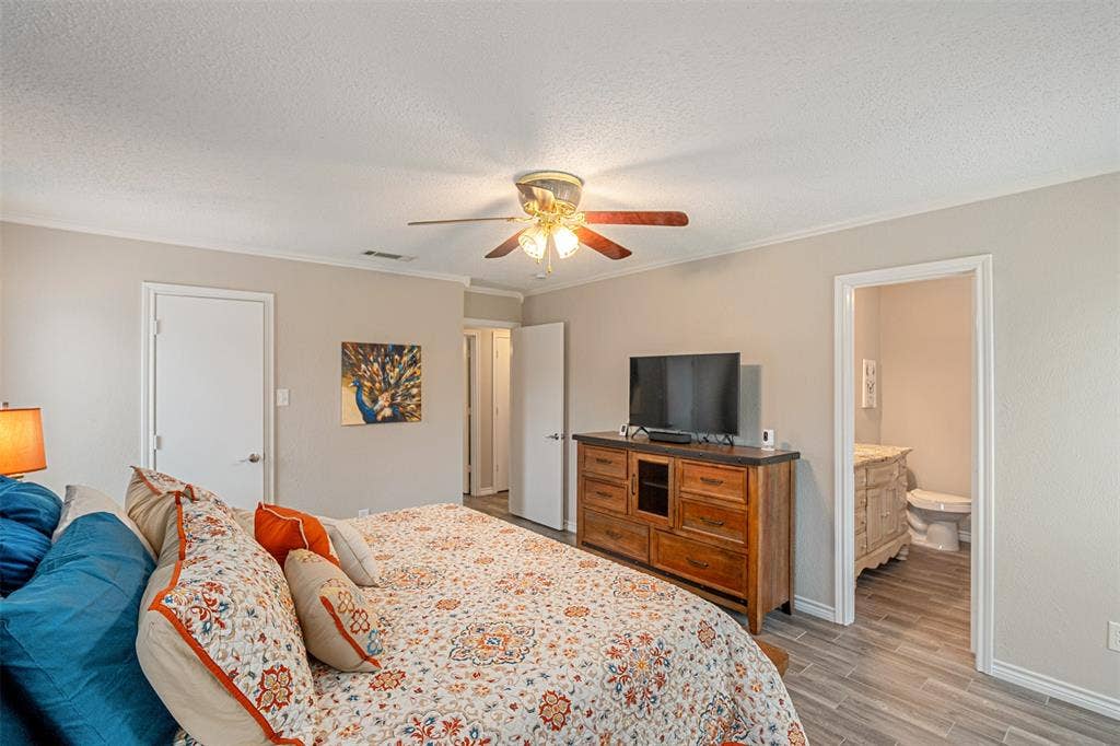 1102 Mill Run Road, Athens, TX 75751 1102 Mill Run Road, Athens, TX 75751