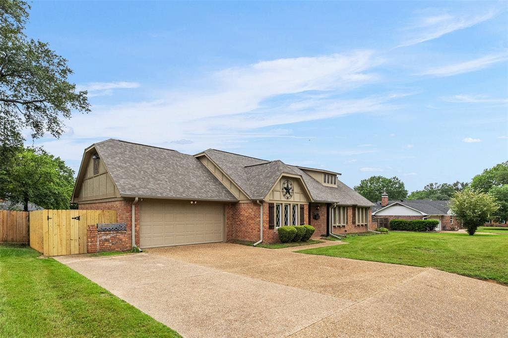 1102 Mill Run Road, Athens, TX 75751 1102 Mill Run Road, Athens, TX 75751