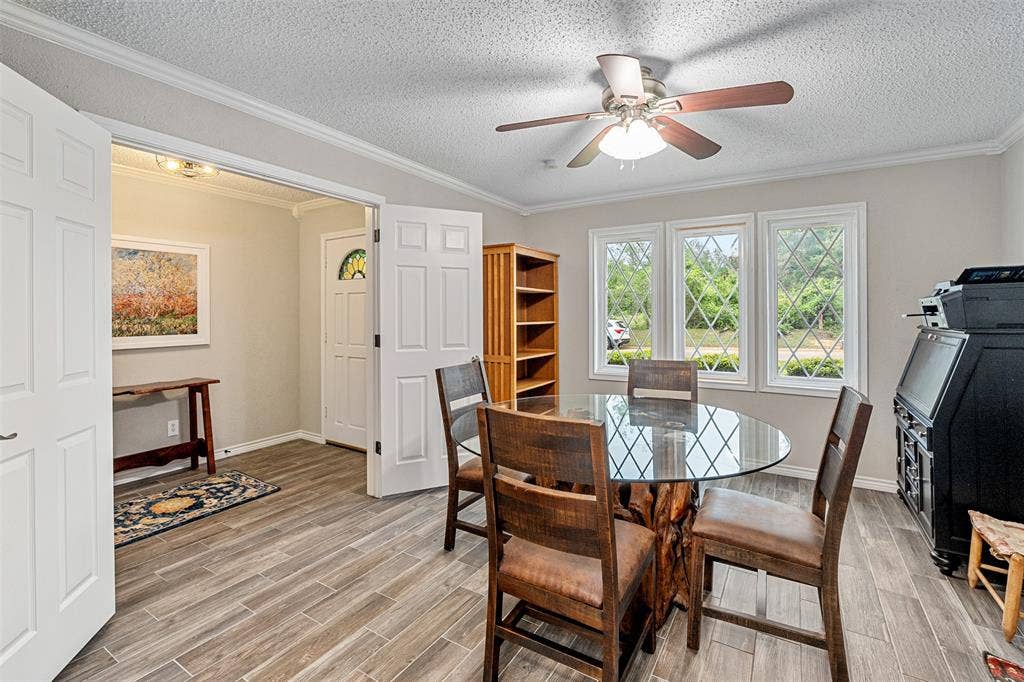 1102 Mill Run Road, Athens, TX 75751 Formal dining with closet-could make 4th bedroom