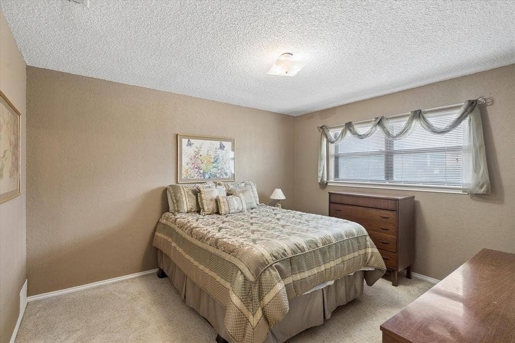 1401 Clover Hill Road, Mansfield, TX 76063 1401 Clover Hill Road, Mansfield, TX 76063