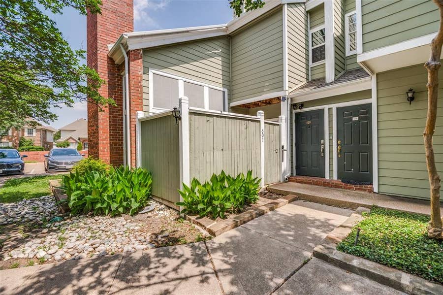 Property photo for 6220 Bentwood Trail, #601, Dallas, TX