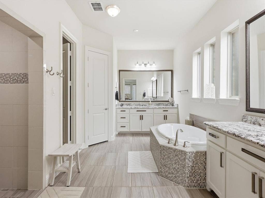 2724 Dames Lane, Irving, TX 75063 2724 Dames Lane, Irving, TX 75063