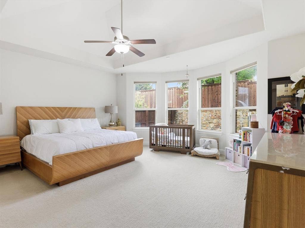 2724 Dames Lane, Irving, TX 75063 2724 Dames Lane, Irving, TX 75063