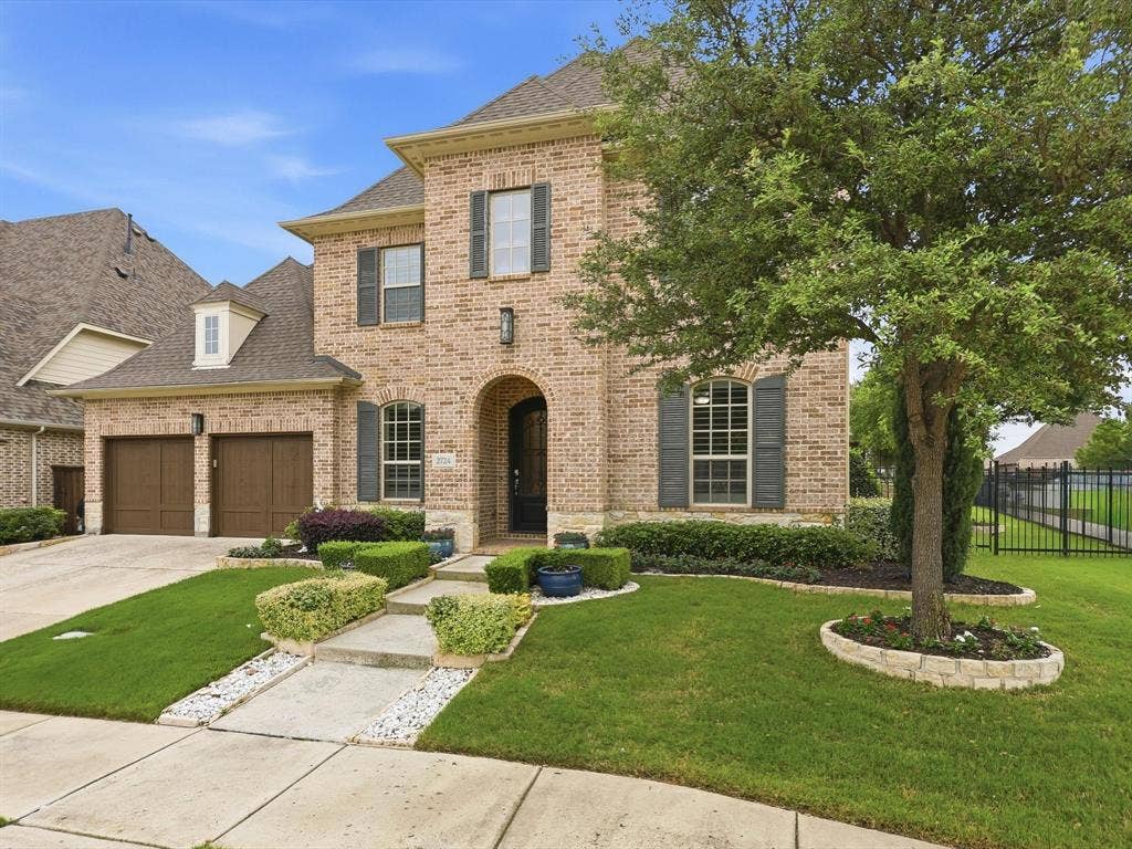 2724 Dames Lane, Irving, TX 75063 2724 Dames Lane, Irving, TX 75063