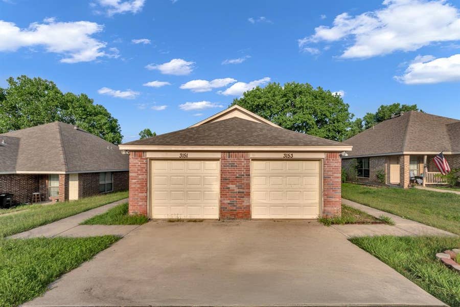 Property photo for 3151 Karen Street, Fort Worth, TX