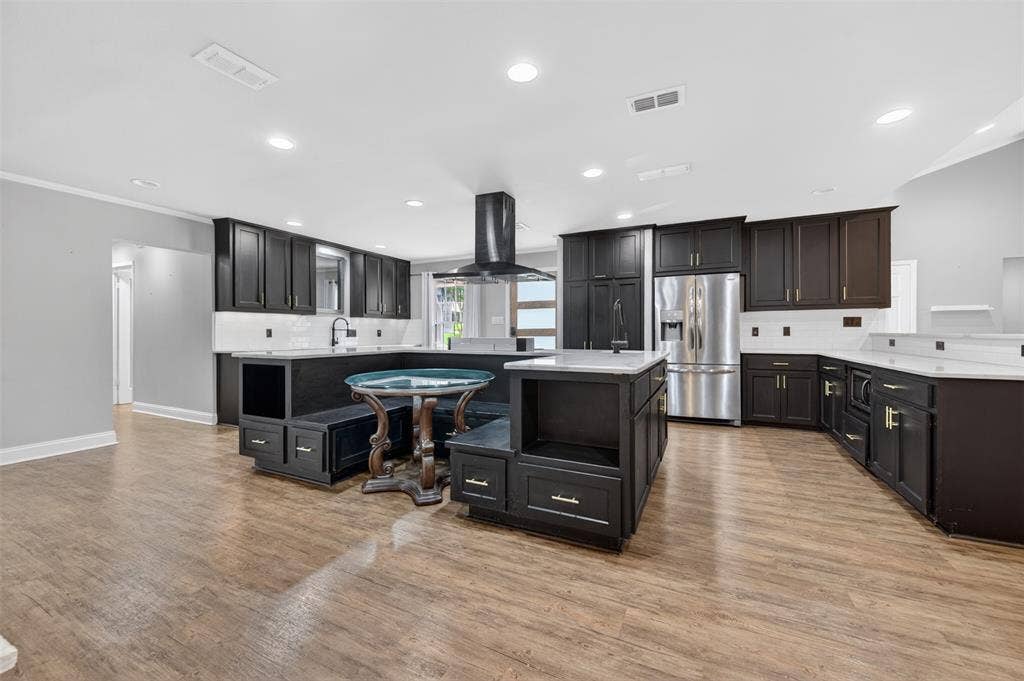 902 Ward Lane, Athens, TX 75751 902 Ward Lane, Athens, TX 75751