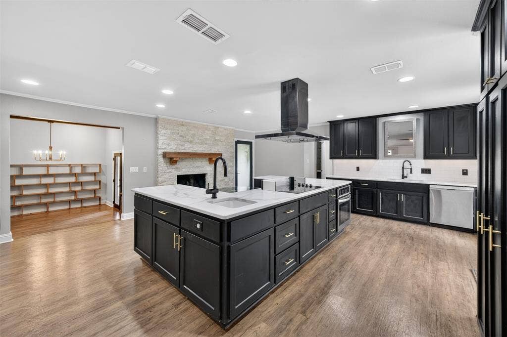 902 Ward Lane, Athens, TX 75751 902 Ward Lane, Athens, TX 75751